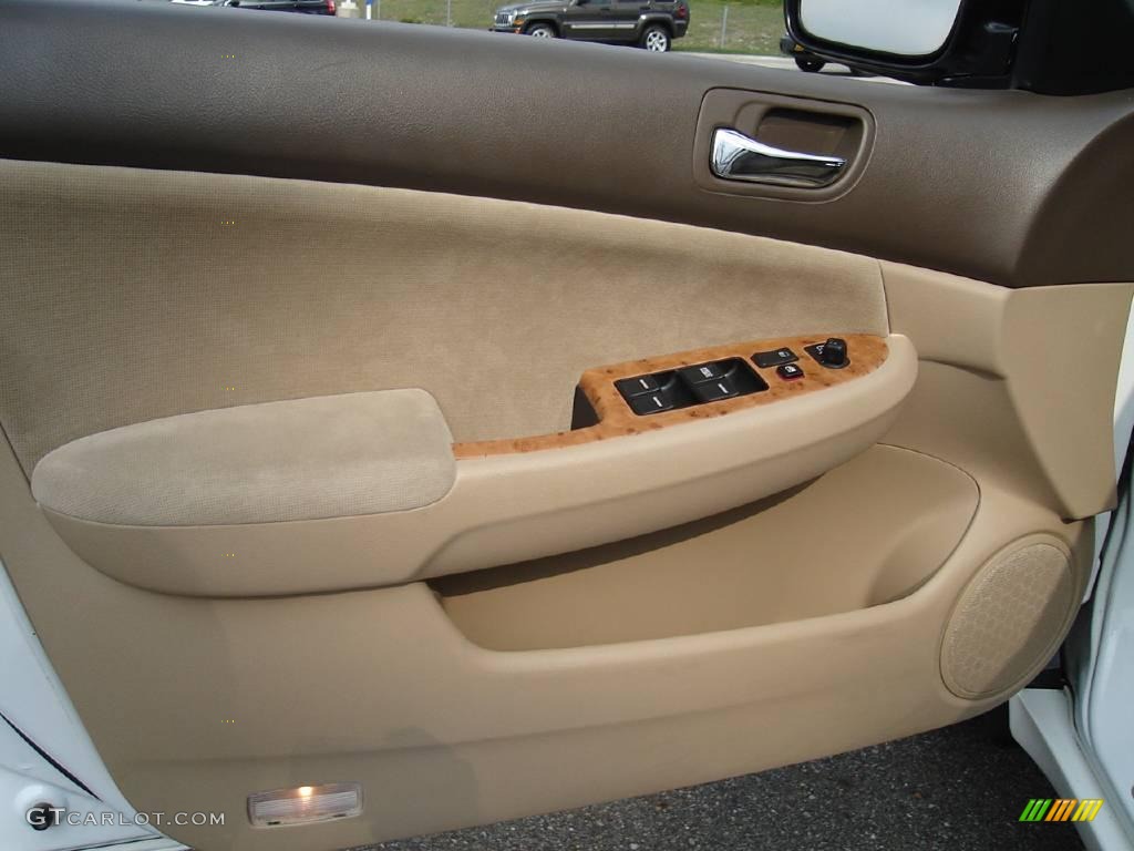2003 Accord EX Sedan - Taffeta White / Ivory photo #20