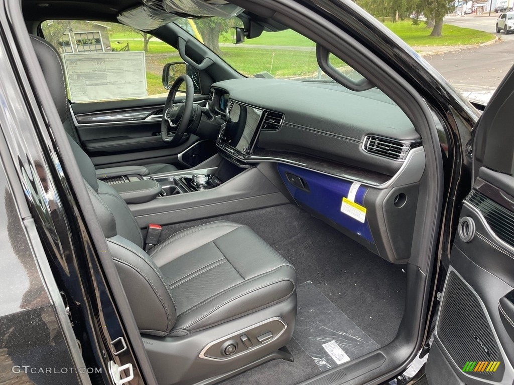 2023 Jeep Wagoneer L Base 4x4 Front Seat Photos