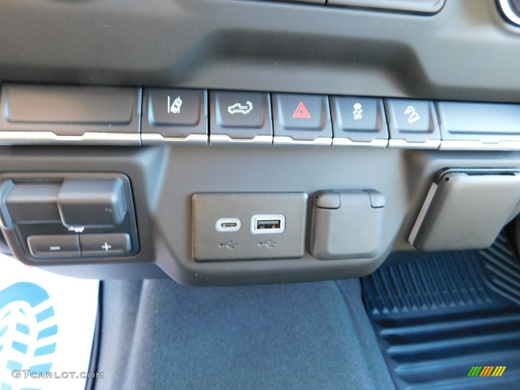2024 Chevrolet Silverado 2500HD Custom Crew Cab 4x4 Controls Photo #146679036