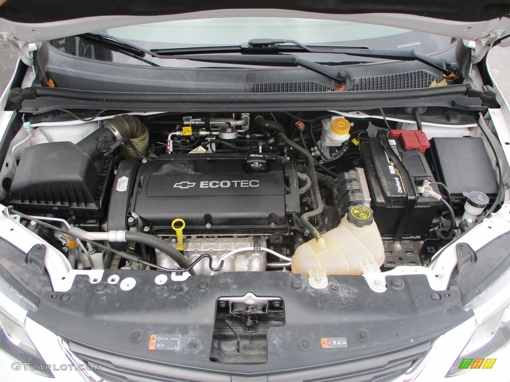 2017 Sonic LT Hatchback - Summit White / Jet Black/Dark Titanium photo #20