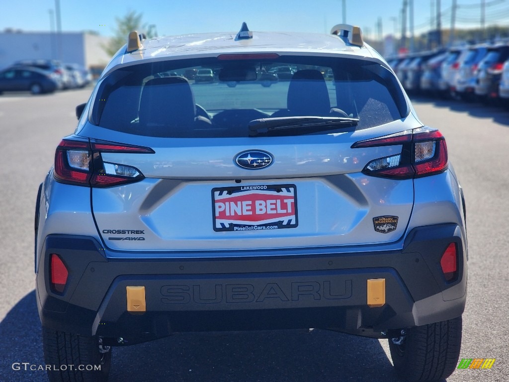 2024 Crosstrek Wilderness - Ice Silver Metallic / Gray photo #5