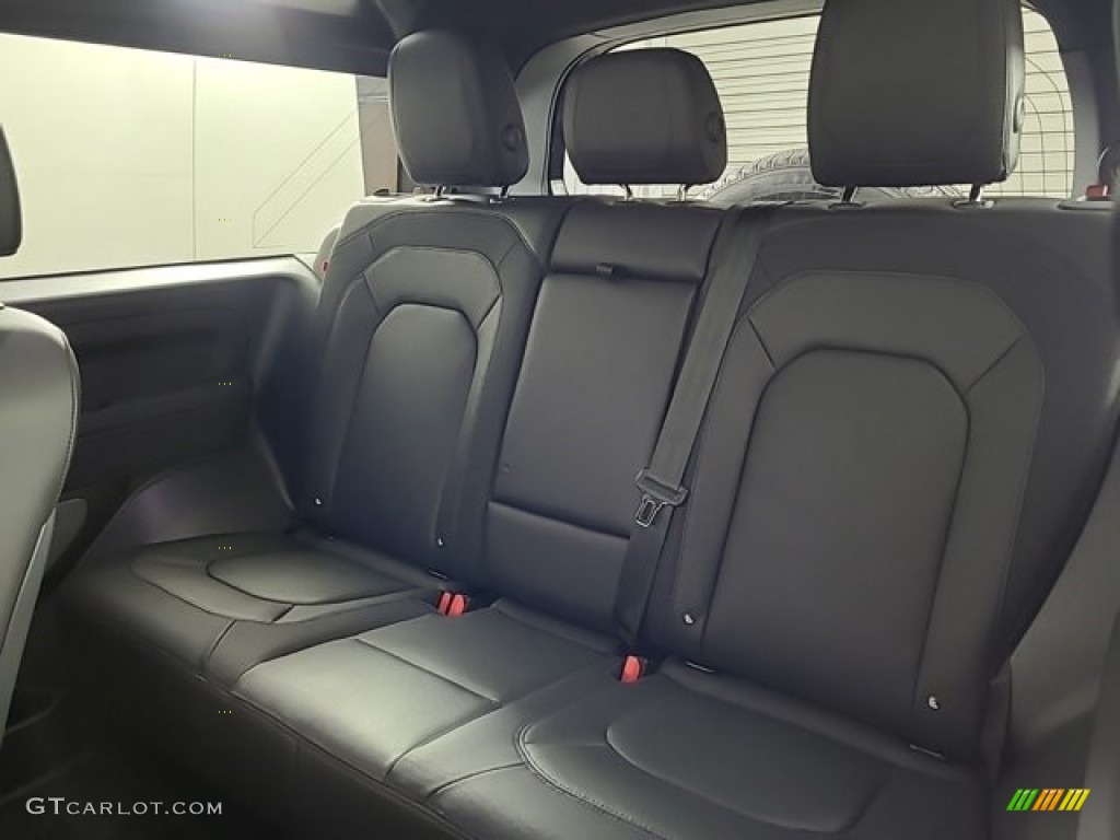 Ebony Interior 2023 Land Rover Defender 90 X-Dynamic SE Photo #146679796
