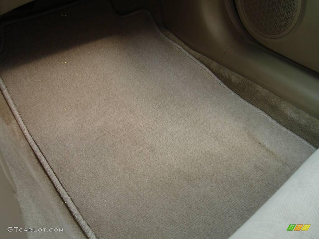 2003 Accord EX Sedan - Taffeta White / Ivory photo #27