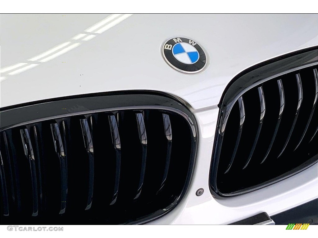 2020 BMW X3 M40i Marks and Logos Photo #146680521
