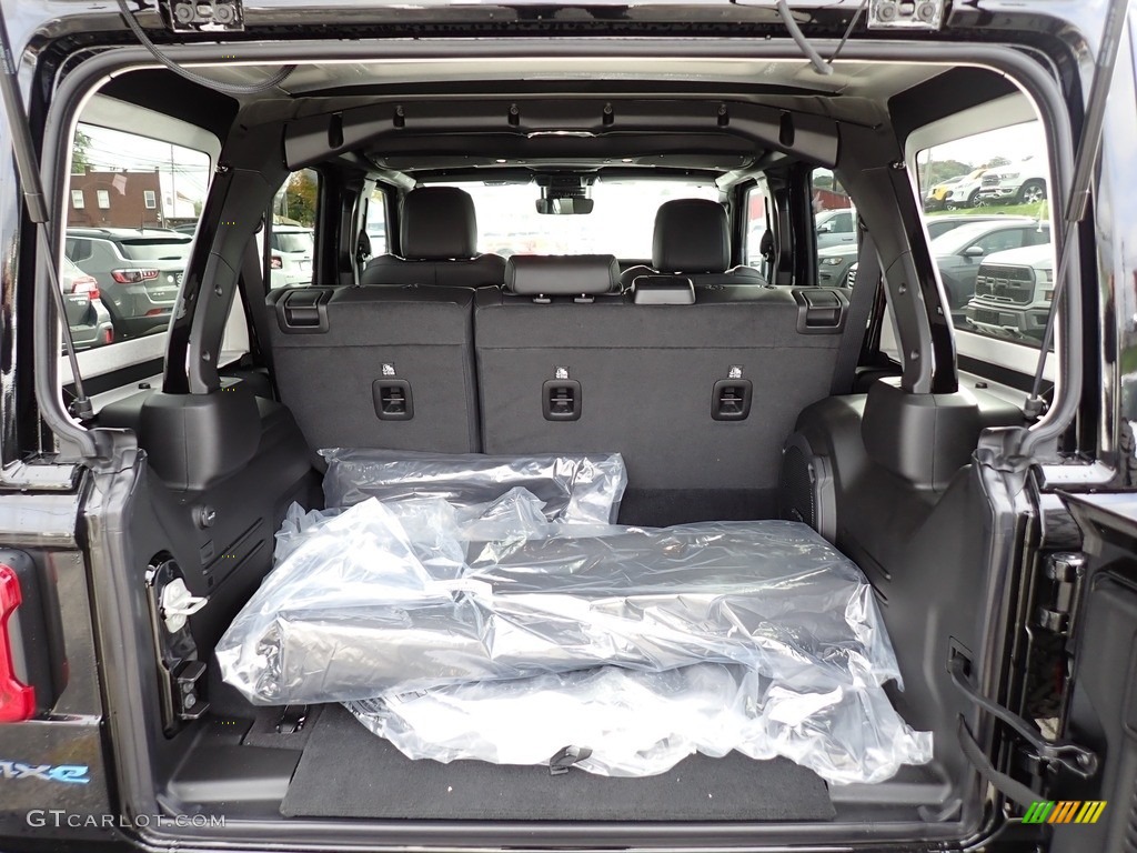 2024 Jeep Wrangler 4-Door Rubicon X 4xe Hybrid Trunk Photo #146681792