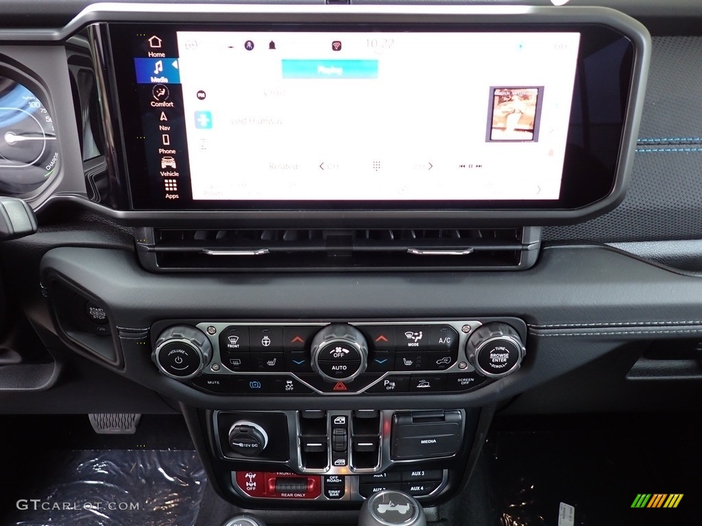 2024 Jeep Wrangler 4-Door Rubicon X 4xe Hybrid Controls Photo #146682182