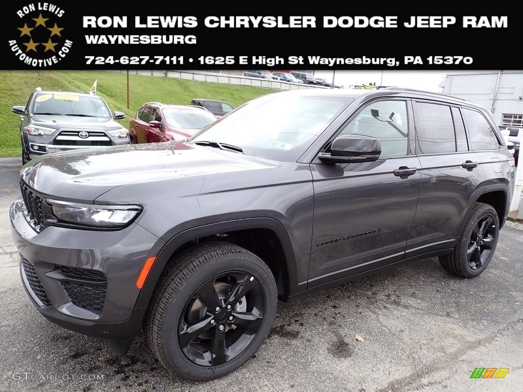 2024 Grand Cherokee Altitude X 4x4 - Baltic Gray Metallic / Global Black photo #1