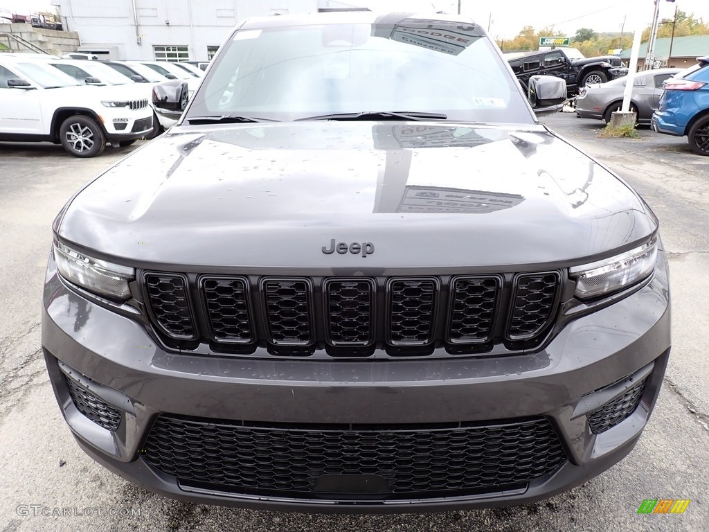 2024 Grand Cherokee Altitude X 4x4 - Baltic Gray Metallic / Global Black photo #9