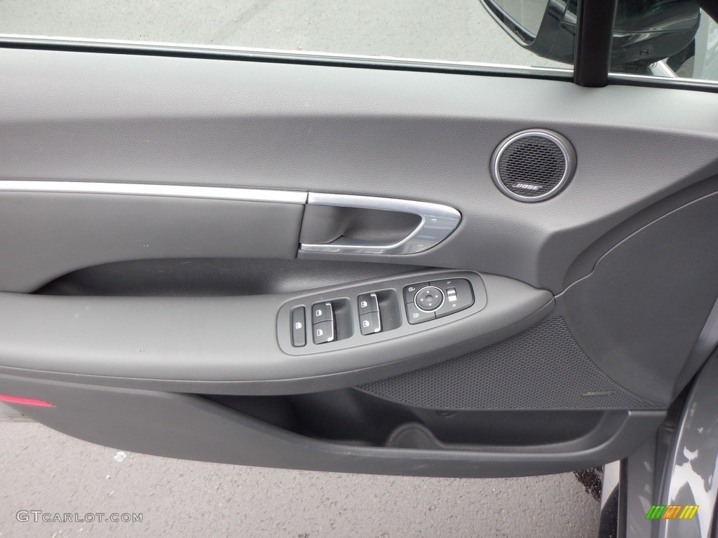 2020 Hyundai Sonata SEL Plus Door Panel Photos