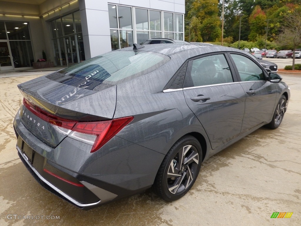 2024 Elantra SEL - Ecotronic Gray / Black photo #2