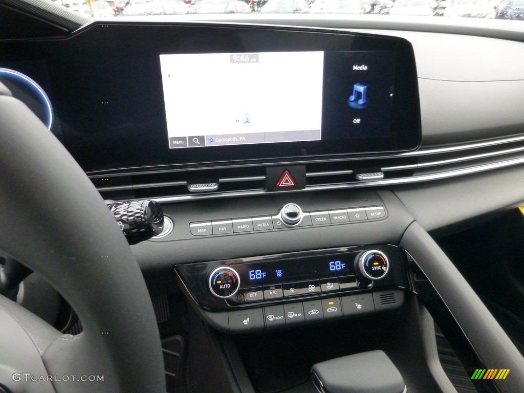2024 Elantra SEL - Ecotronic Gray / Black photo #17