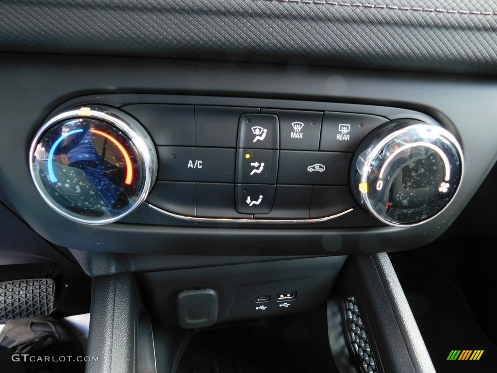 2024 Chevrolet Trailblazer LS Controls Photos