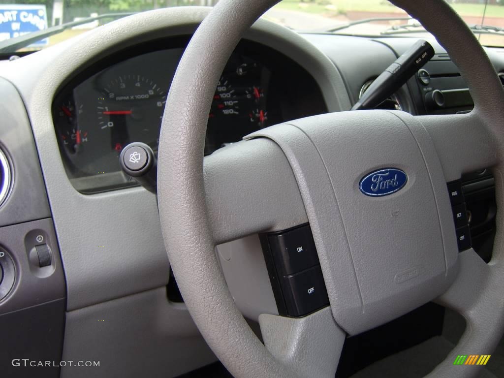 2004 F150 XLT Regular Cab - Medium Wedgewood Blue Metallic / Dark Flint photo #25