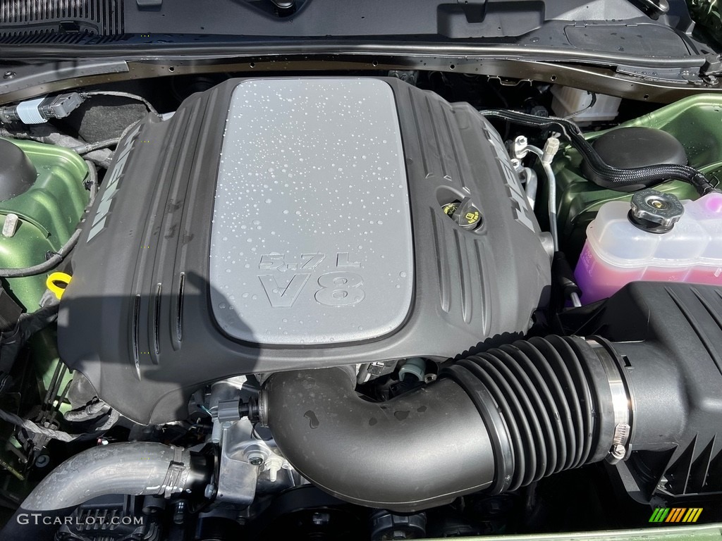 2023 Dodge Challenger R/T Plus Engine Photos