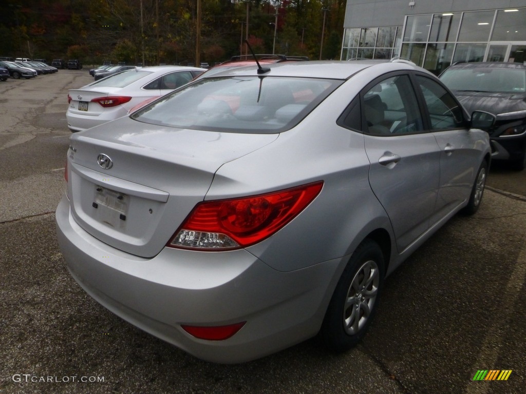 2013 Accent GLS 4 Door - Ironman Silver / Gray photo #4