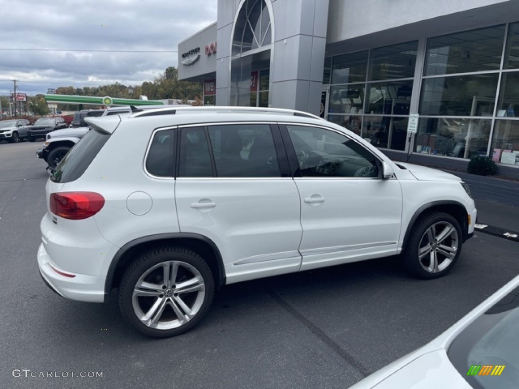 2016 Tiguan R-Line - Pure White / Charcoal photo #4