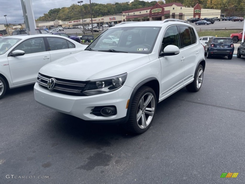 2016 Volkswagen Tiguan R-Line Exterior Photos