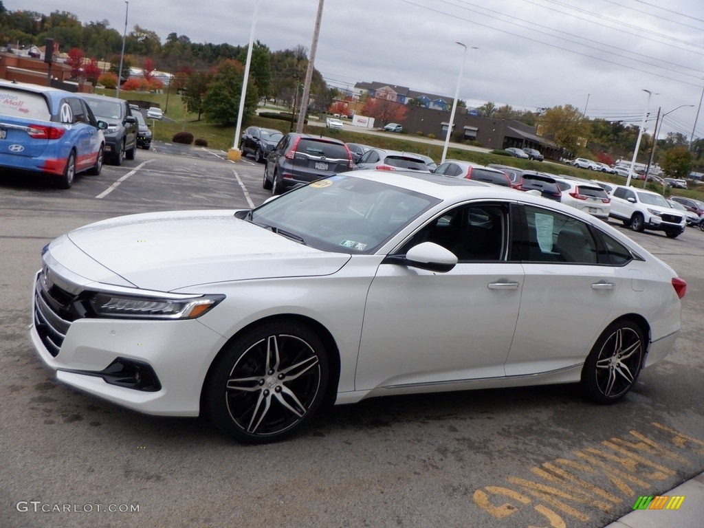 2021 Accord Touring - Platinum White Pearl / Black photo #7