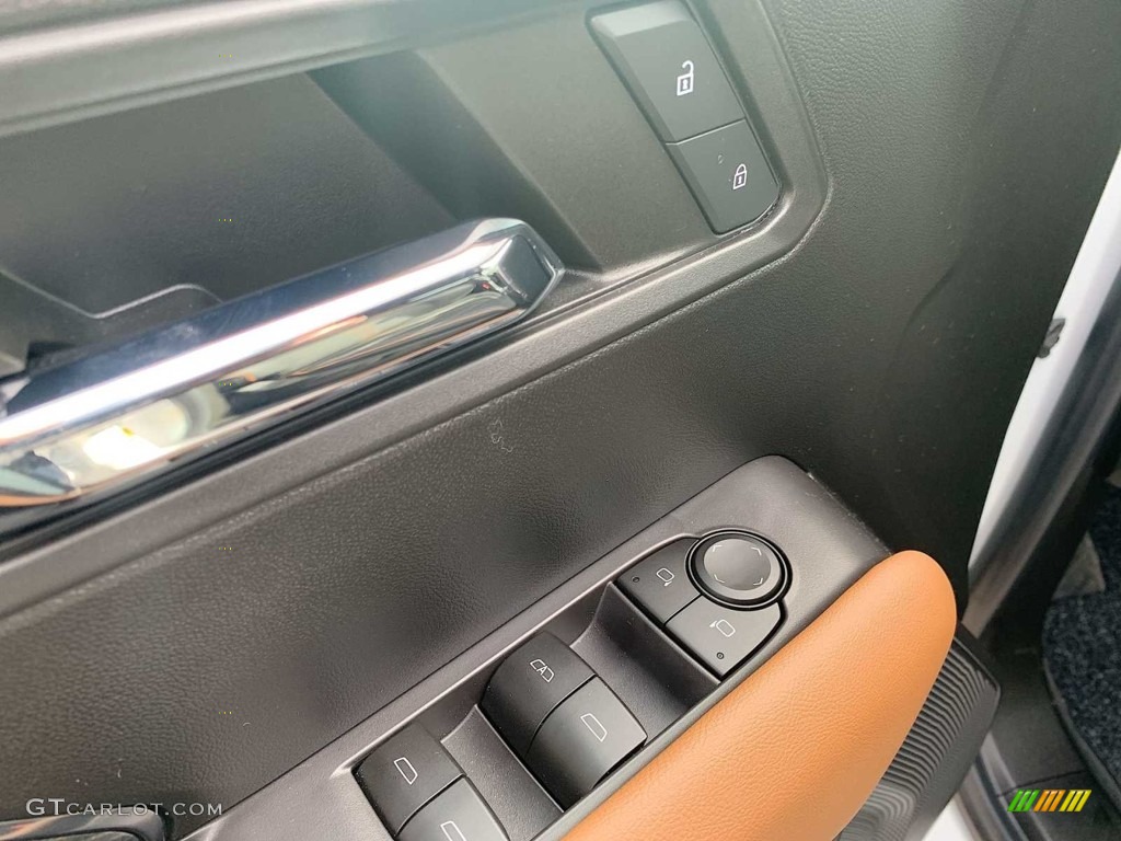 2023 GMC Canyon AT4 Crew Cab 4x4 Jet Black/Timber Door Panel Photo #146686221