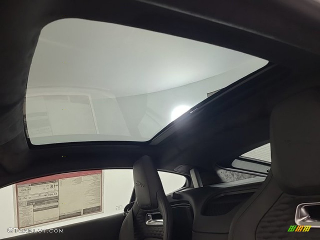 2024 Jaguar F-TYPE P450 75 AWD Coupe Sunroof Photos