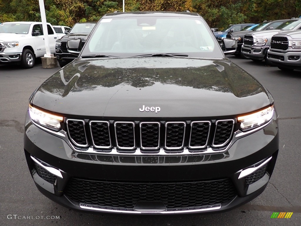 2024 Grand Cherokee 4XE - Rocky Mountain Pearl / Global Black photo #9