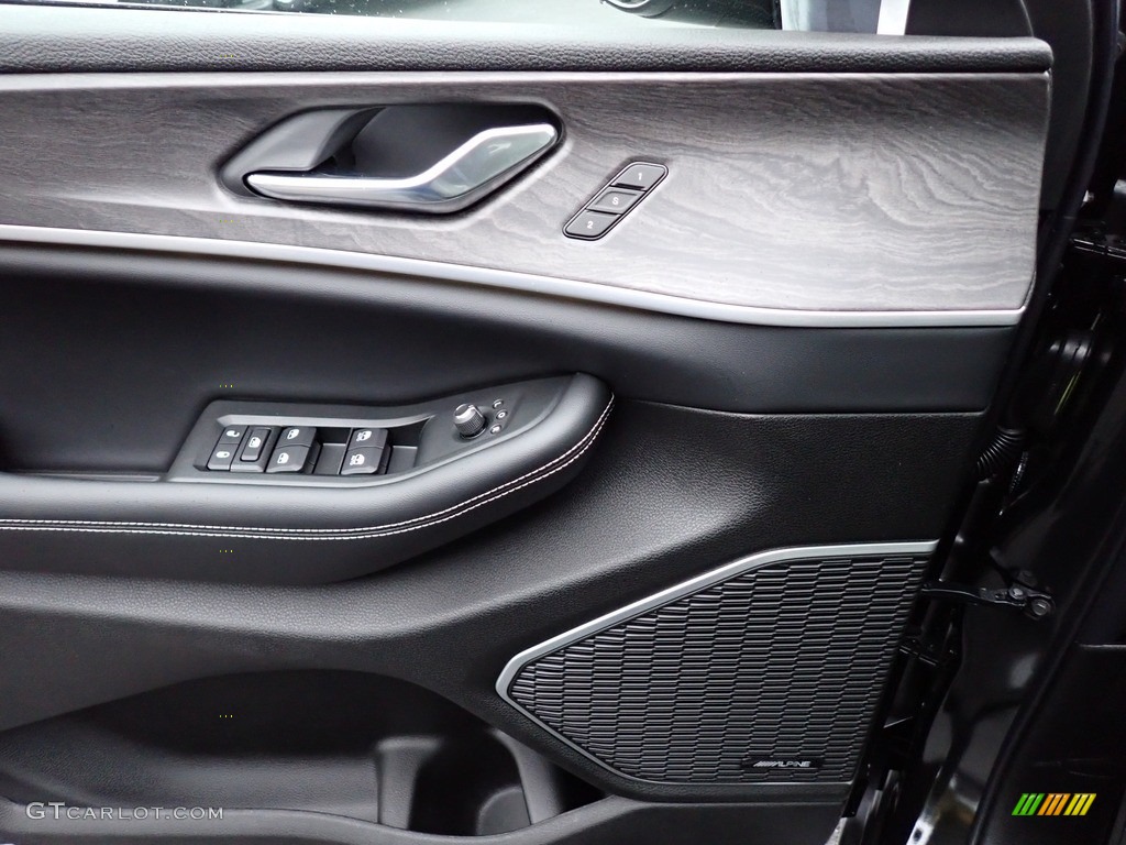 2024 Grand Cherokee 4XE - Rocky Mountain Pearl / Global Black photo #14