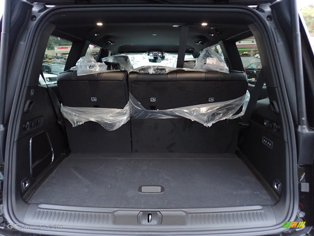 2023 Jeep Wagoneer Series II 4x4 Trunk Photos