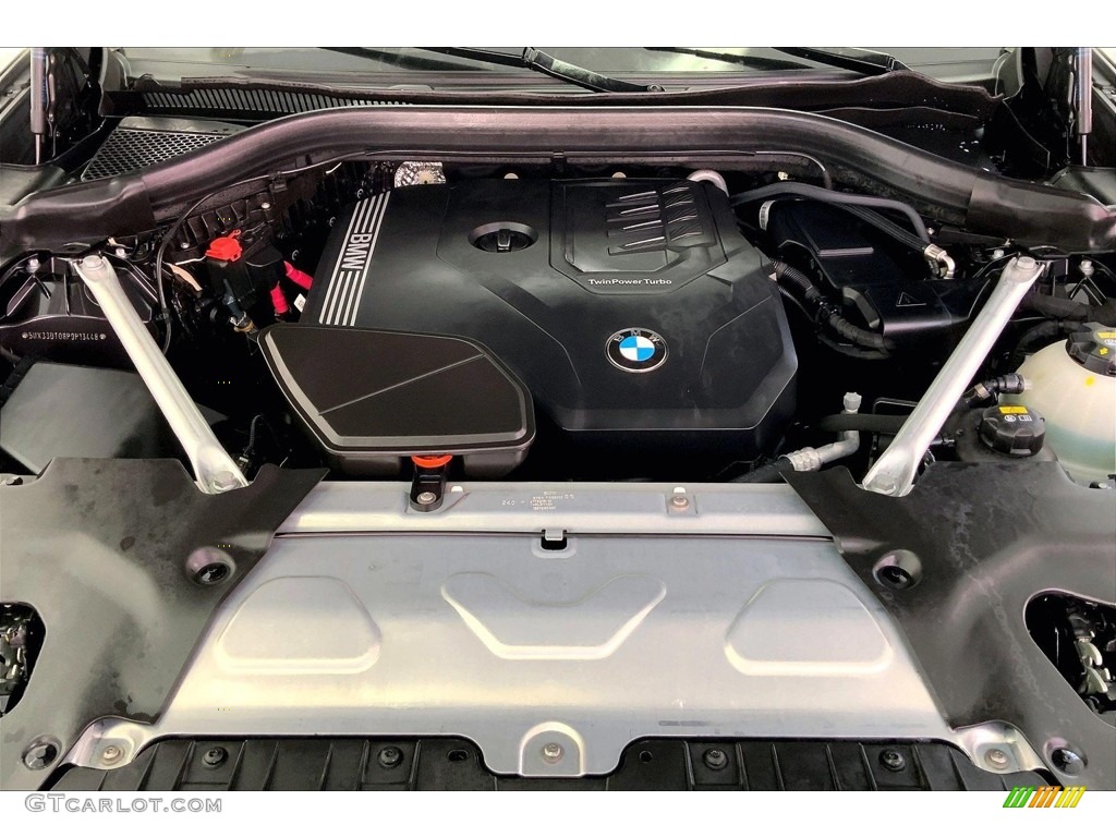 2023 BMW X4 xDrive30i Engine Photos