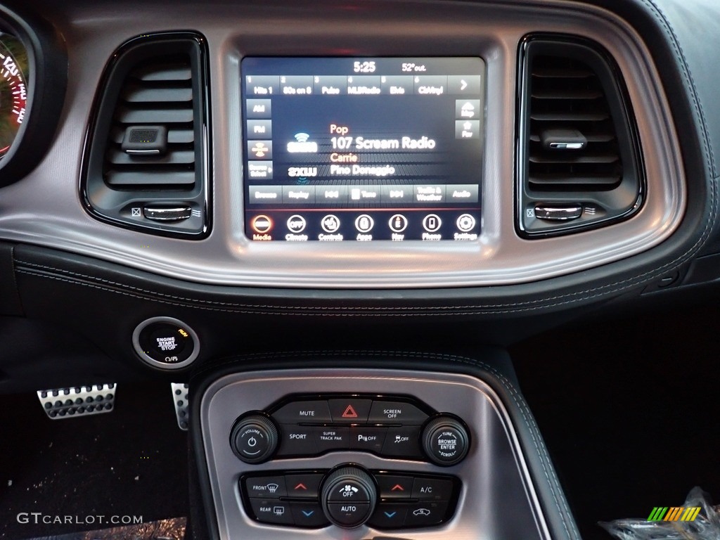 2023 Dodge Challenger GT AWD Controls Photos