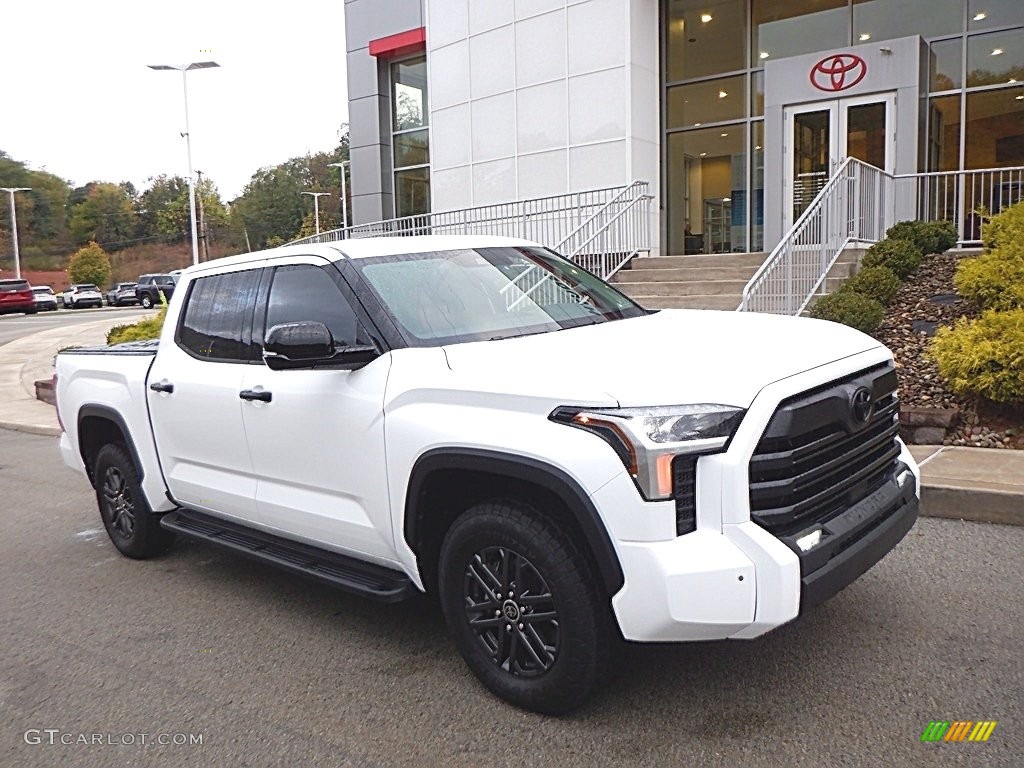 Midnight Black Metallic Toyota Tundra