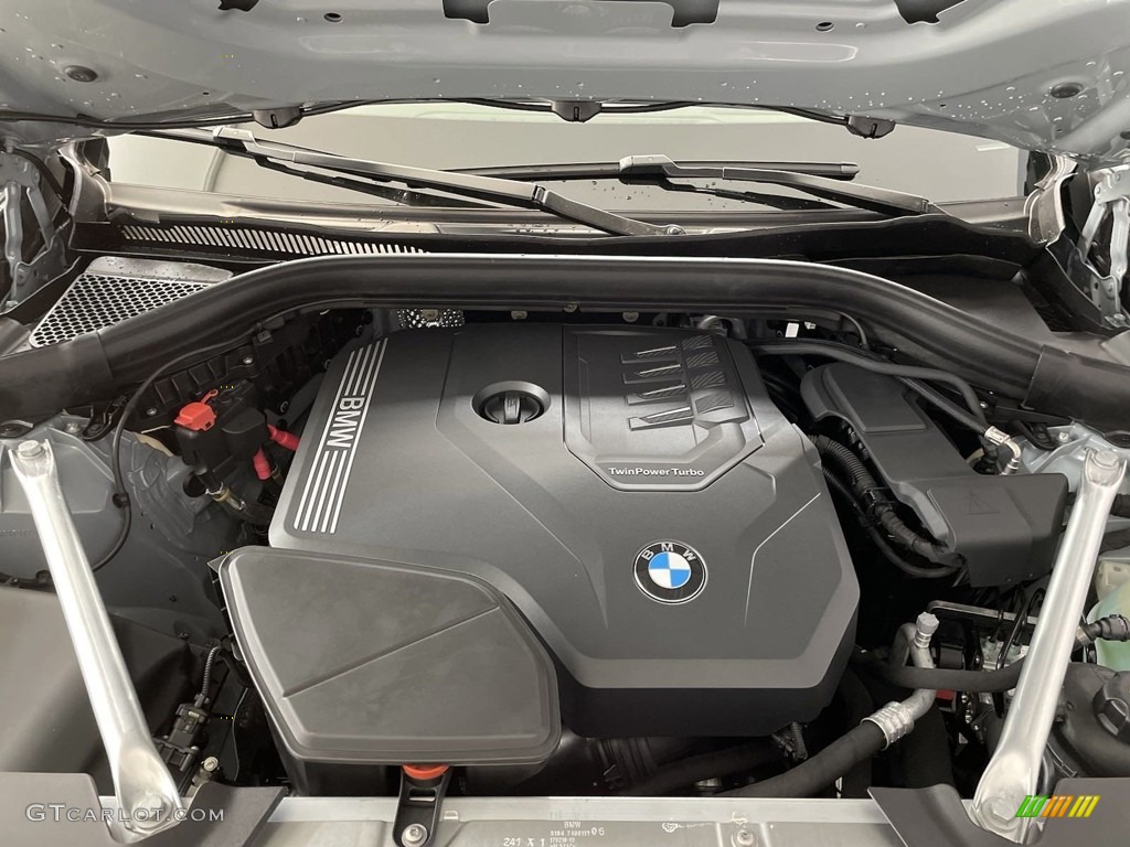 2024 BMW X3 sDrive30i Engine Photos