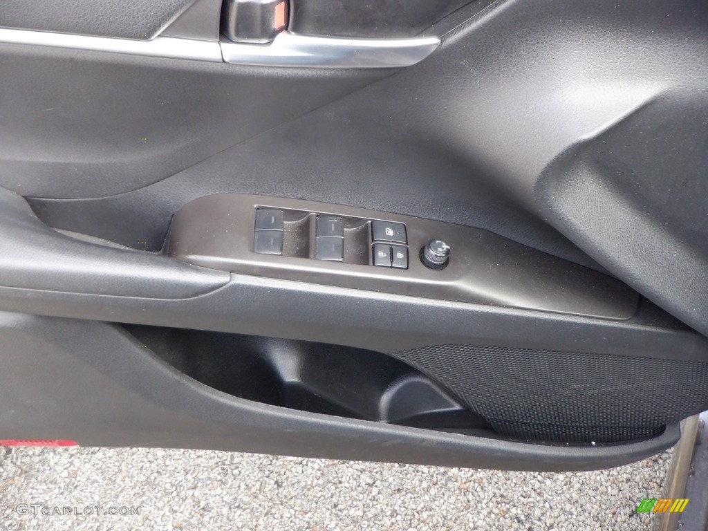 2023 Camry SE - Predawn Gray Mica / Black photo #16