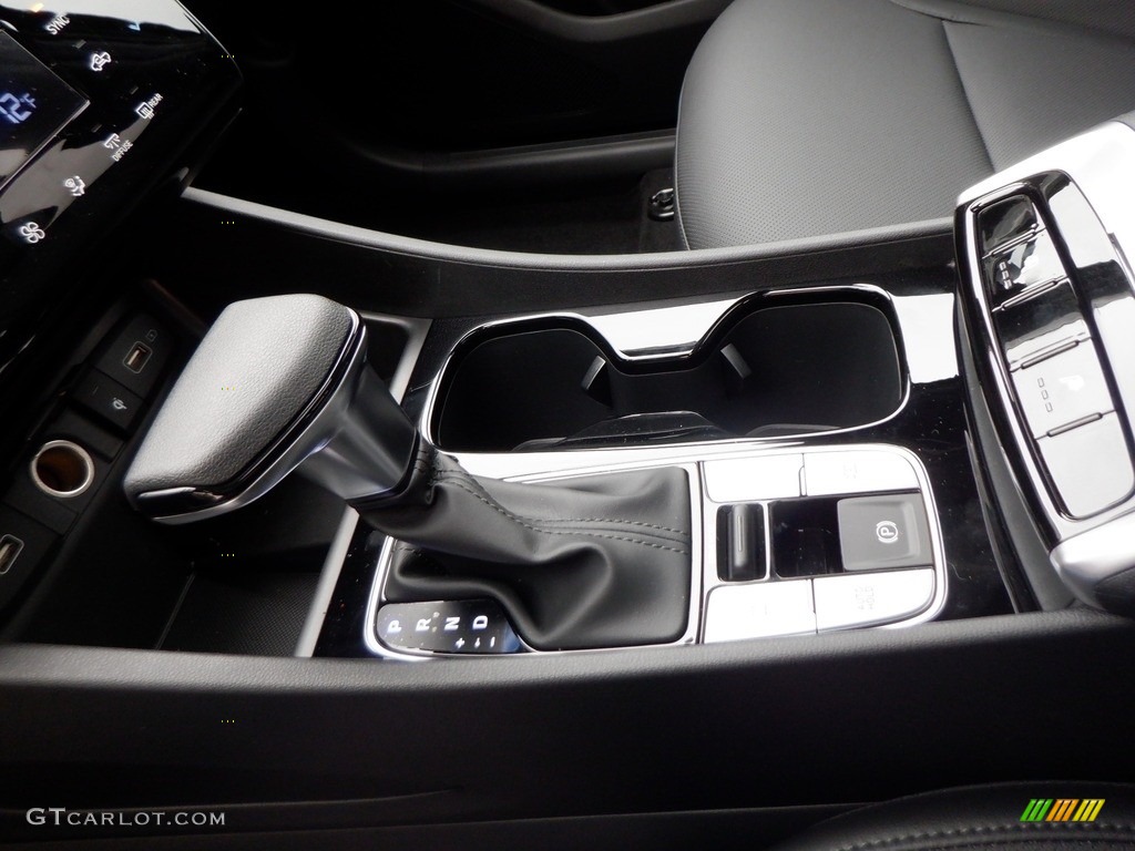 2024 Hyundai Santa Cruz Night Edition AWD Transmission Photos