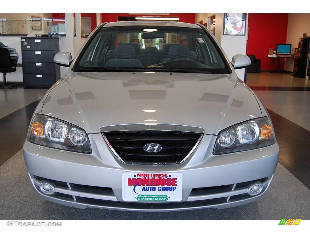 2004 Elantra GLS Sedan - Sterling Silver / Gray photo #9