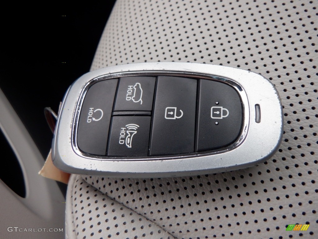 2022 Hyundai Tucson SEL AWD Keys Photos