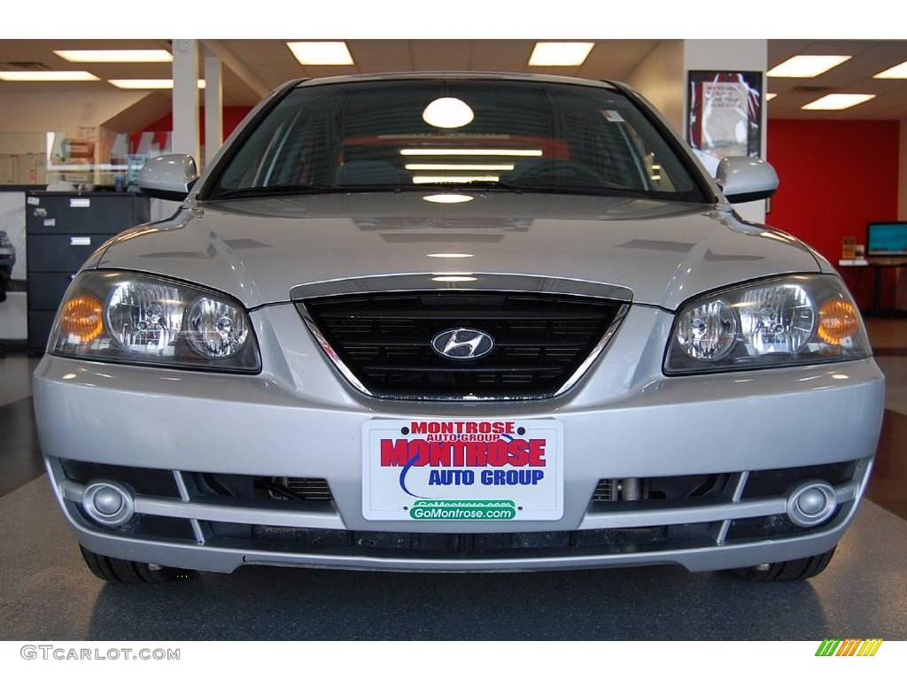 2004 Elantra GLS Sedan - Sterling Silver / Gray photo #10