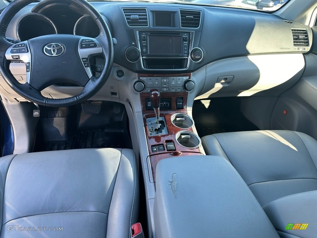 2013 Highlander Limited 4WD - Nautical Blue Metallic / Ash photo #12