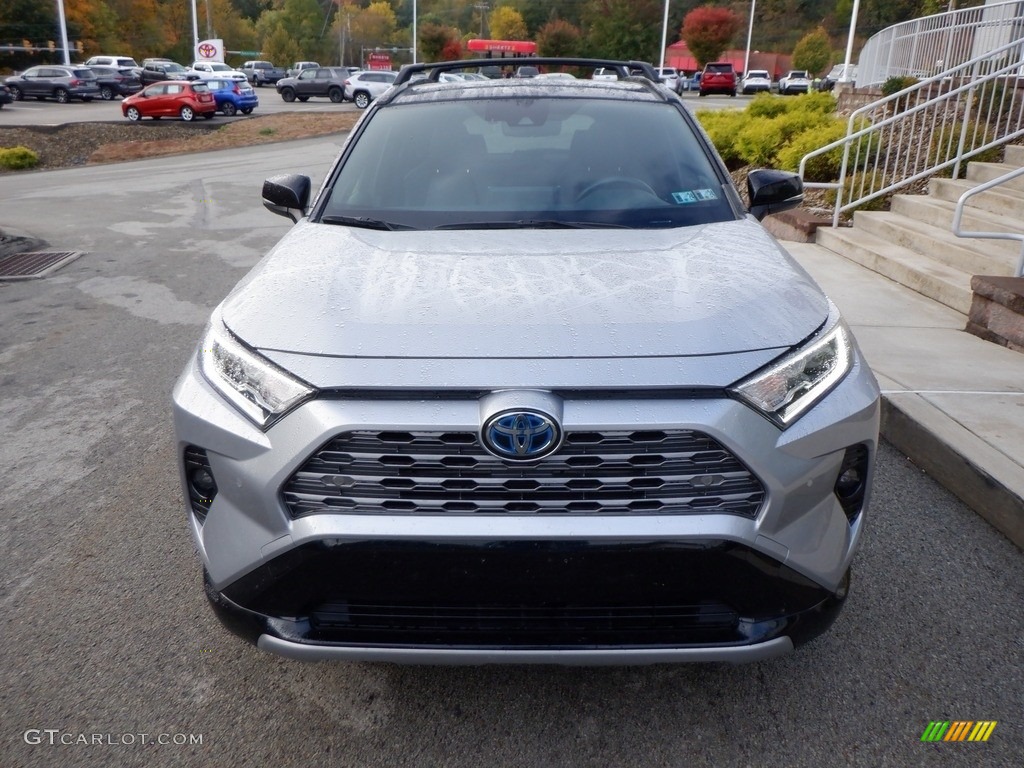 2020 RAV4 XSE AWD Hybrid - Silver Sky Metallic / Black photo #3