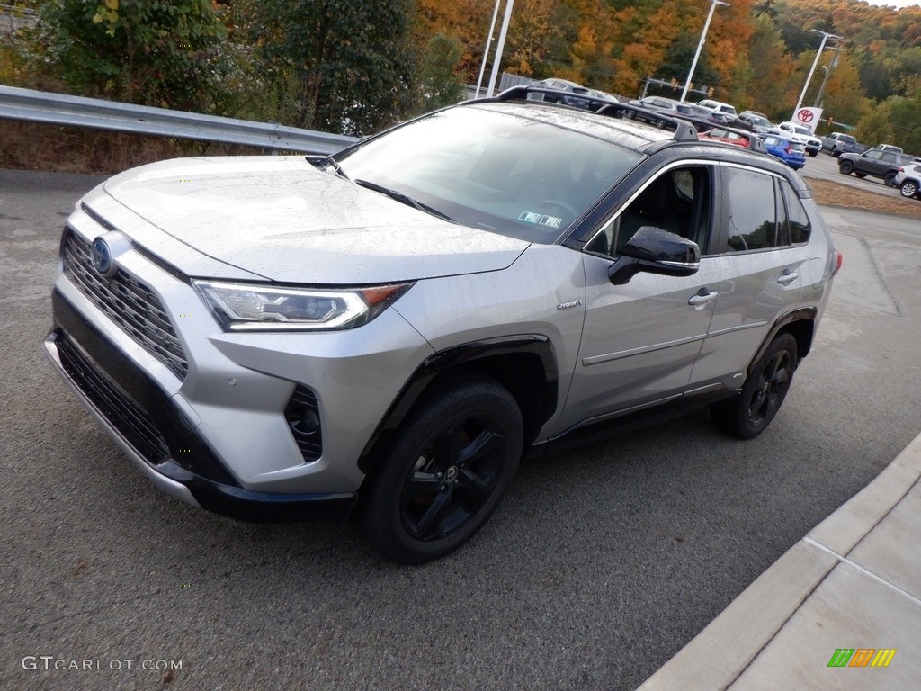 2020 RAV4 XSE AWD Hybrid - Silver Sky Metallic / Black photo #4
