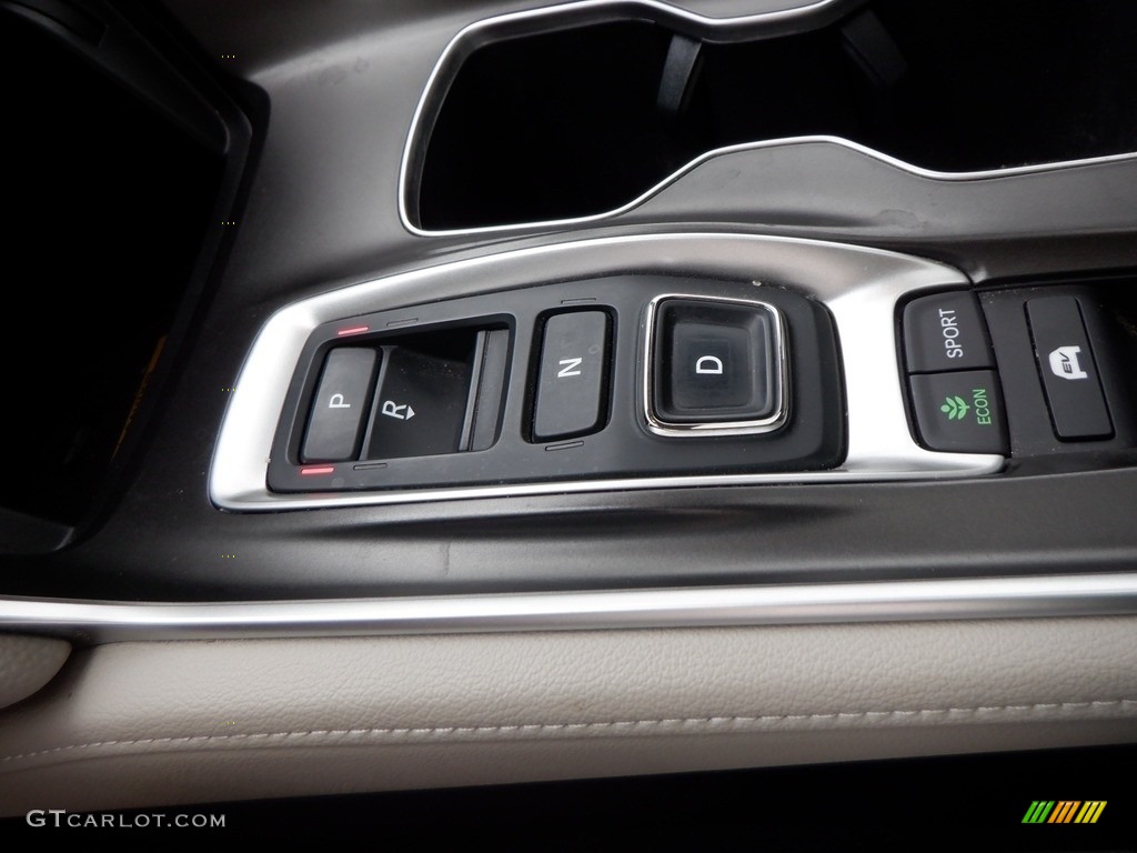 2022 Honda Accord EX-L Hybrid Transmission Photos