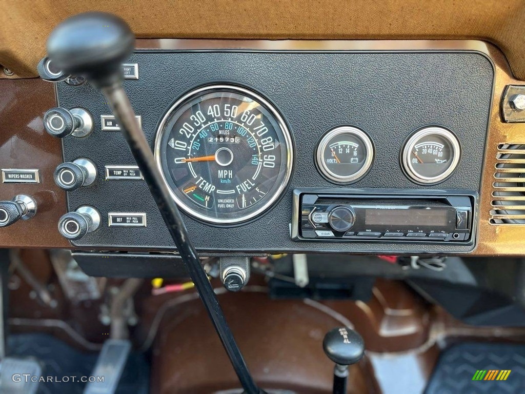 1979 Jeep CJ7 Renegade 4x4 Chamois Dashboard Photo #146692904