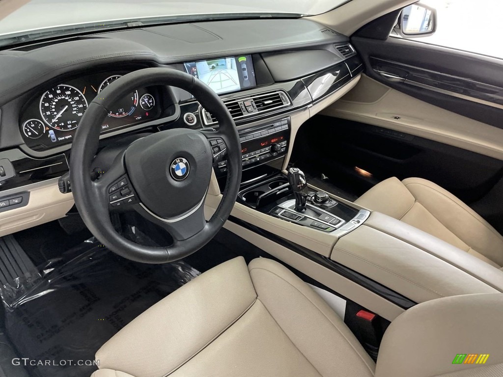Oyster/Black Interior 2012 BMW 7 Series 750i Sedan Photo #146693183
