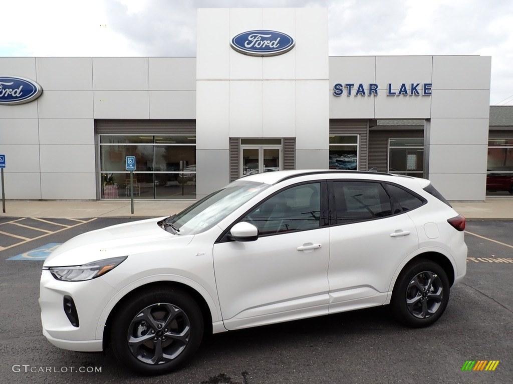 Star White Metallic Tri-Coat Ford Escape
