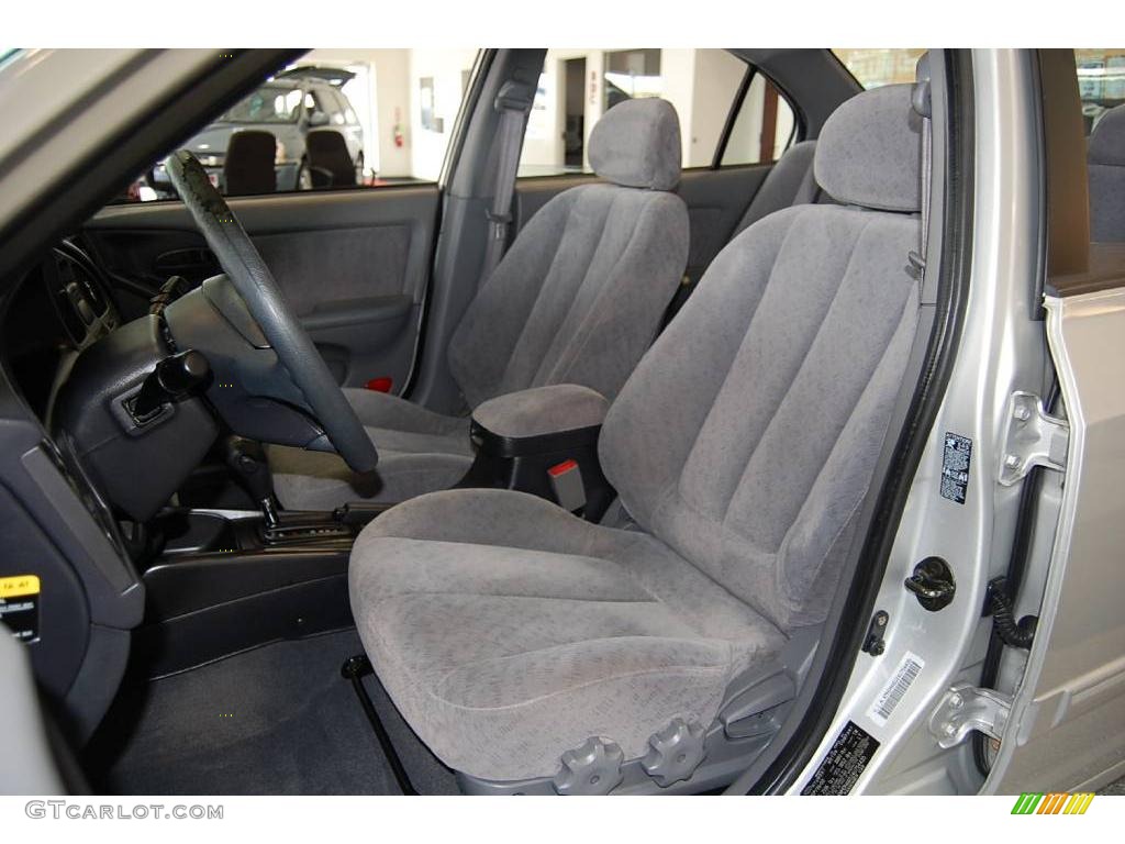2004 Elantra GLS Sedan - Sterling Silver / Gray photo #20
