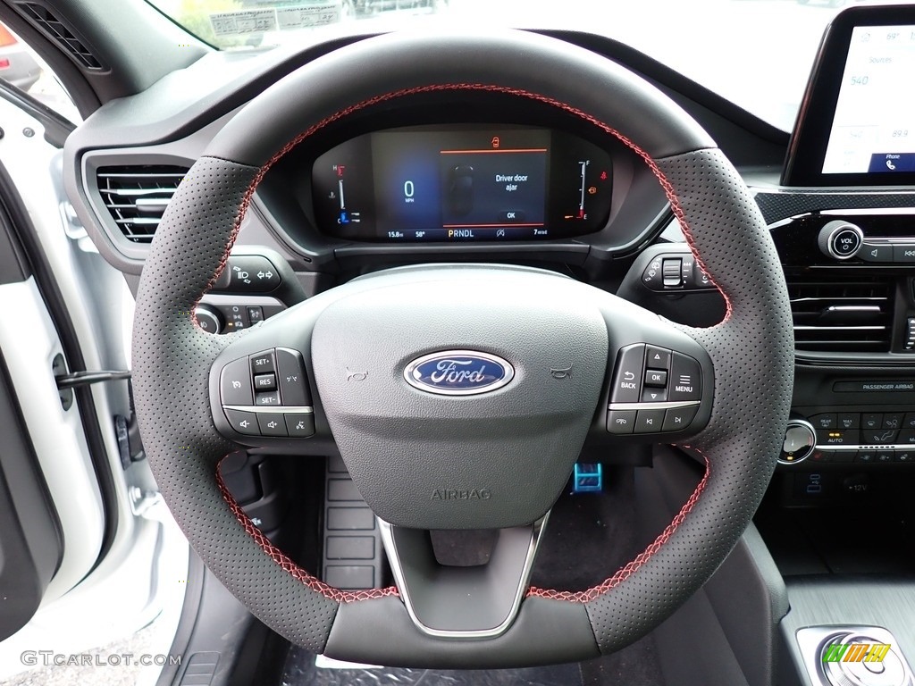 2023 Ford Escape ST-Line Select AWD Steering Wheel Photos