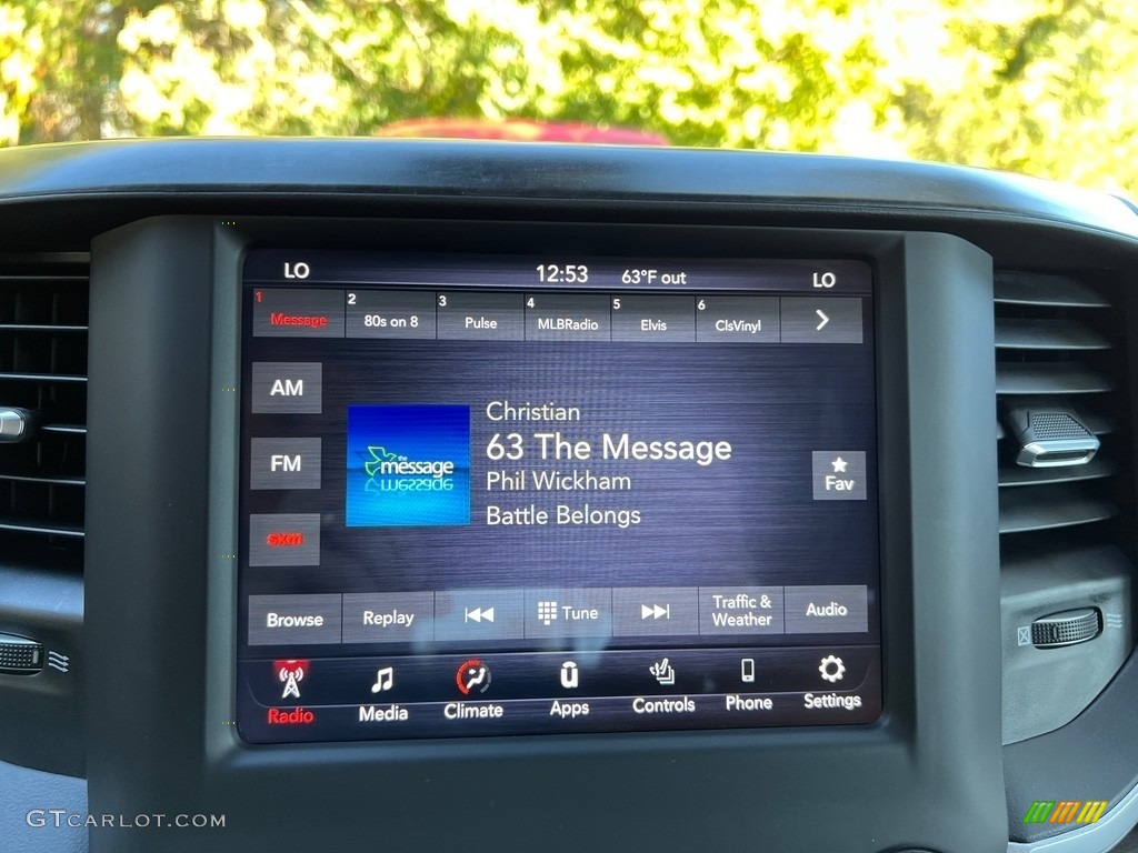 2021 Ram 1500 Big Horn Crew Cab 4x4 Audio System Photo #146694500