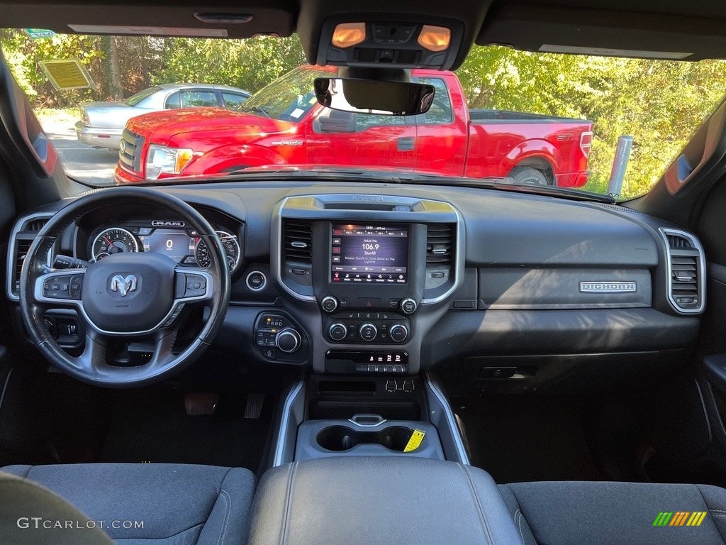 2021 Ram 1500 Big Horn Crew Cab 4x4 Dashboard Photos