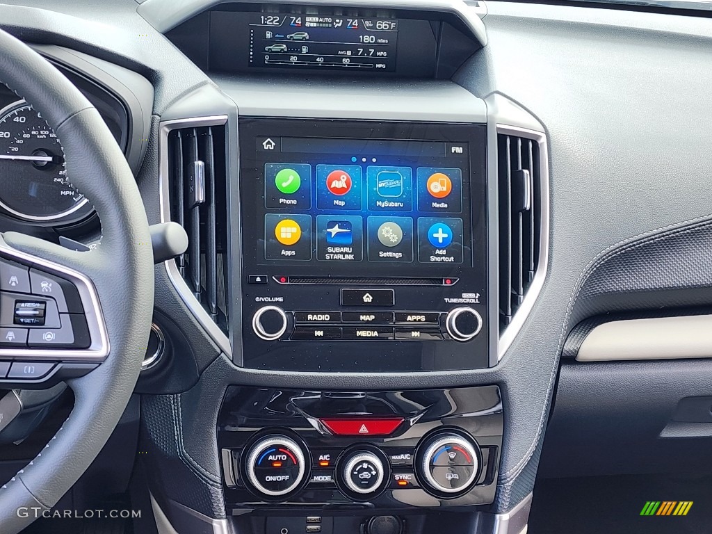 2023 Subaru Forester Limited Controls Photos