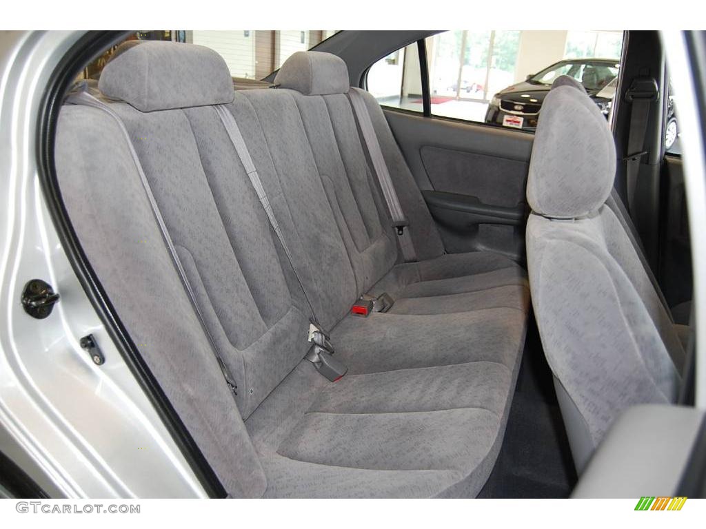 2004 Elantra GLS Sedan - Sterling Silver / Gray photo #23