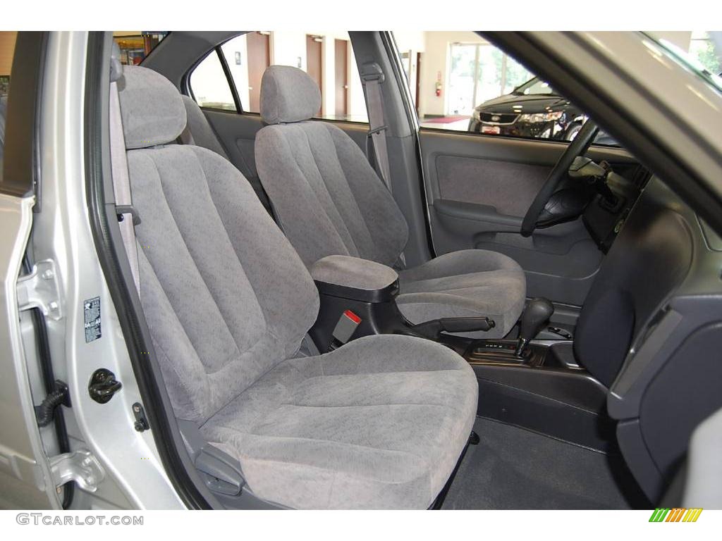 2004 Elantra GLS Sedan - Sterling Silver / Gray photo #25